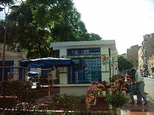 VOYAGE DU 22 29 04 2006 700 la ville place hoche et son kiosque